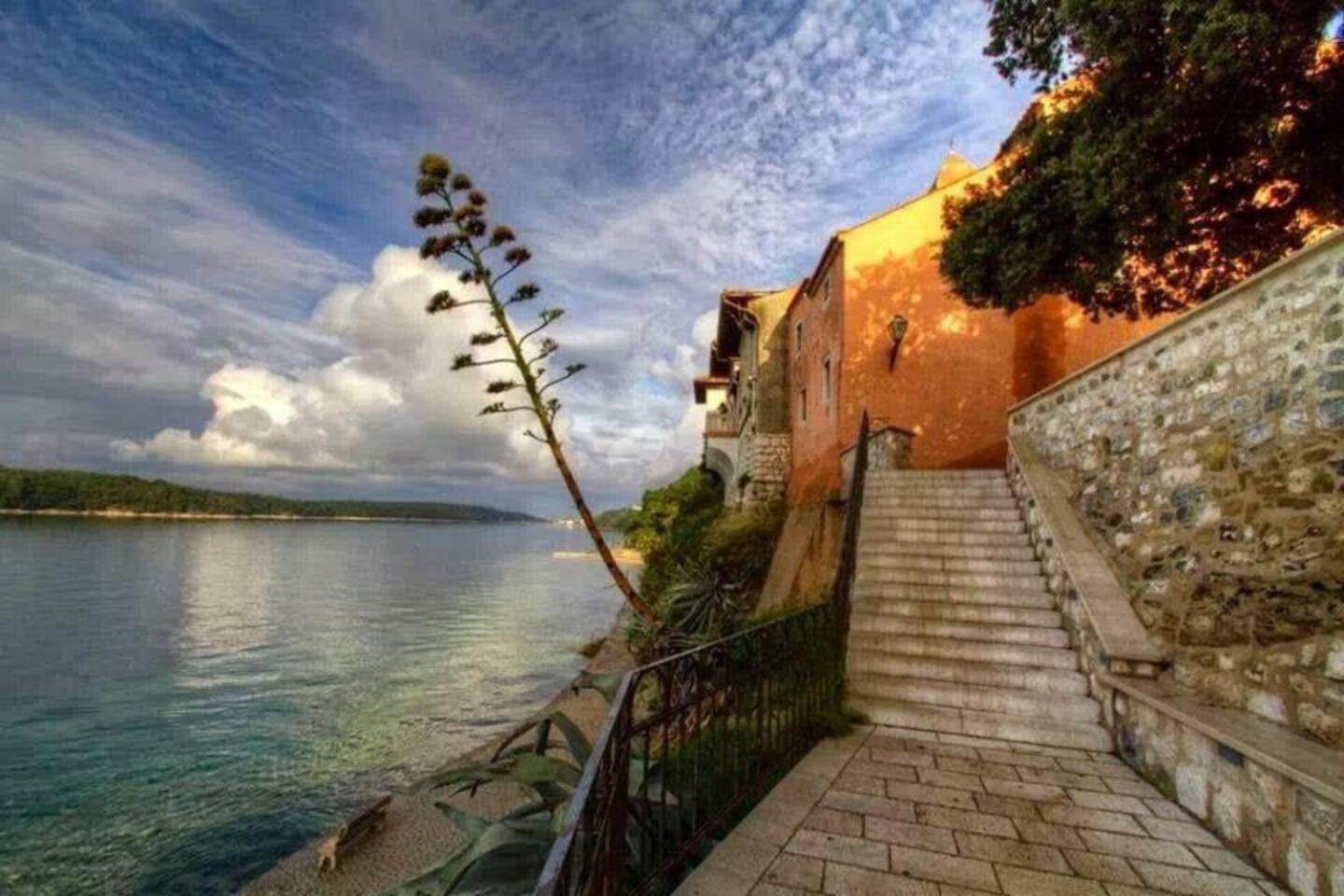 Rab Island Apartmets - Palit Rab Town Exterior foto